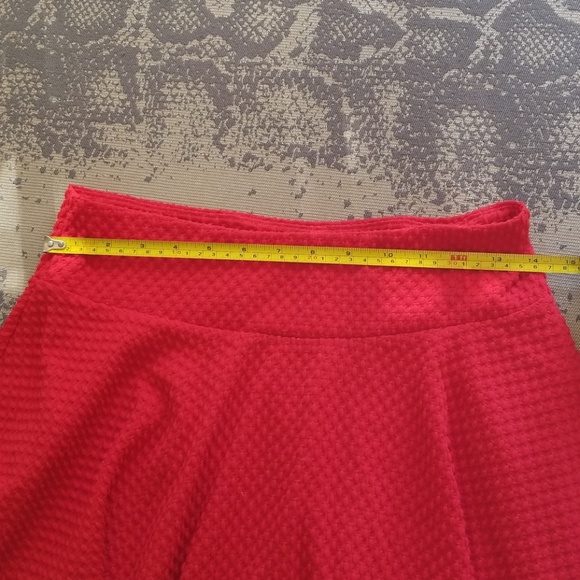 Red Circle/Skater Skirt - Picture 4 of 4